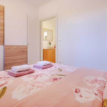 Apartments Rose Чижичи Экстерьер фото