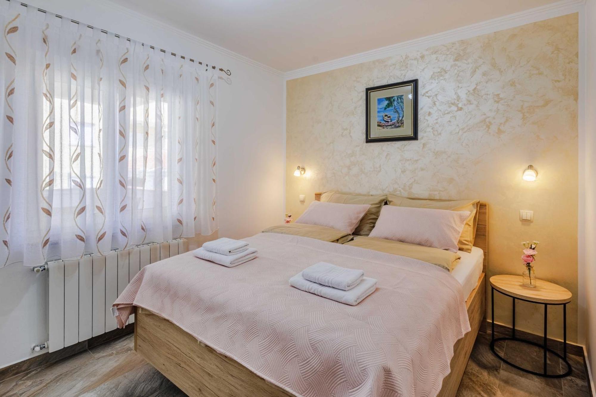 Apartments Rose Чижичи Экстерьер фото