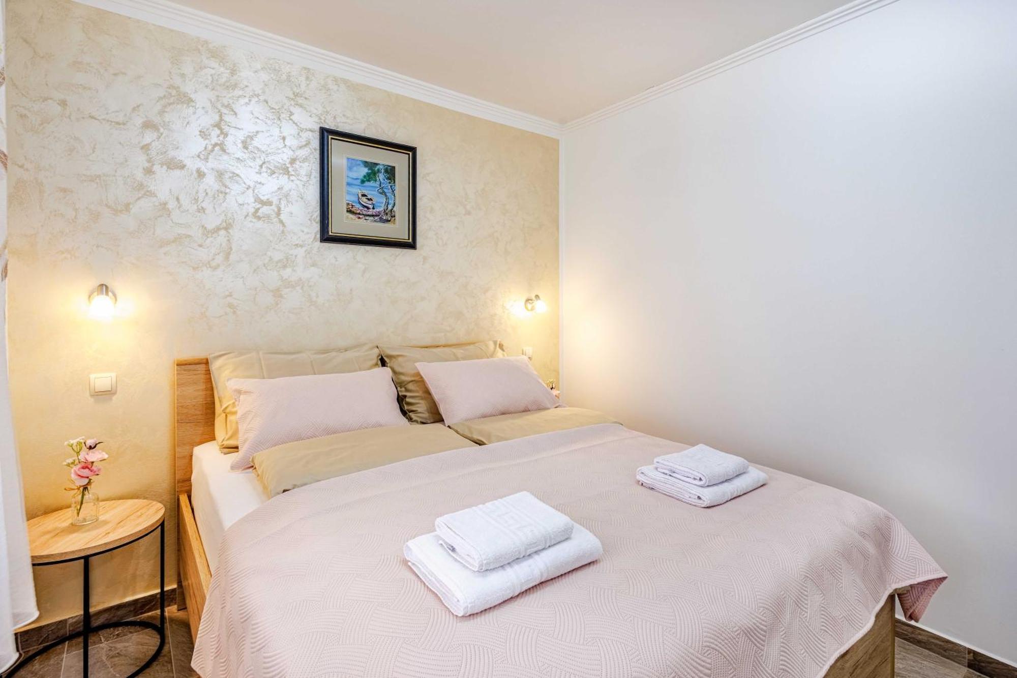 Apartments Rose Чижичи Экстерьер фото